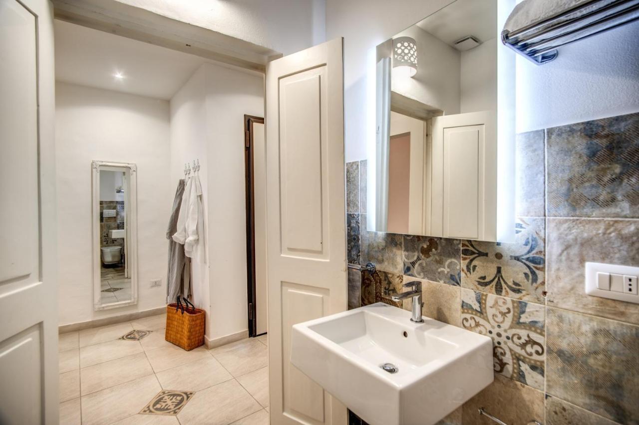 Apartamento Storie E Affreschi Gallipoli Exterior foto